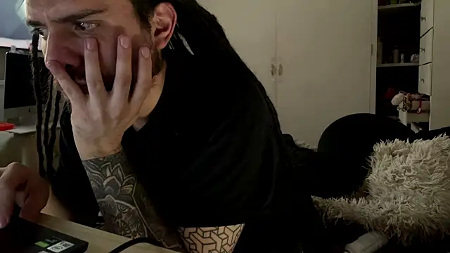 Snapshot of DreadObsessionxX chatting on July 11, 6:16 am DreadObsessionxX online show from July 11, 6:16 am