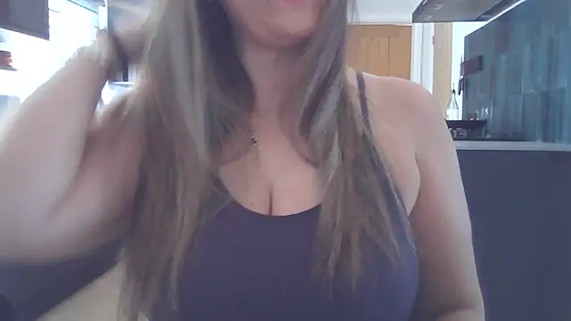 Goddess-GraceX online show from April 2, 12:25 pm