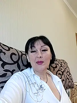HelgaDennis online show from July 12, 5:31 am