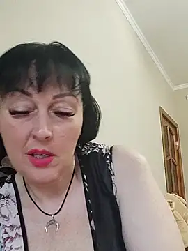 HelgaDennis online show from July 21, 6:16 am