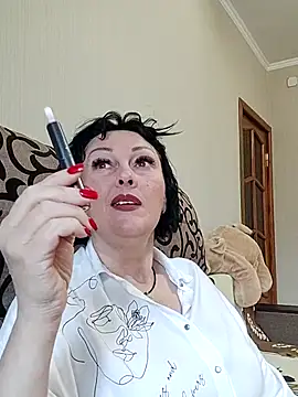 HelgaDennis online show from July 23, 6:33 am