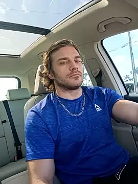 Snapshot of Zeppfann3377 chatting on April 3, 2:04 pm Zeppfann3377 online show from April 3, 2:04 pm