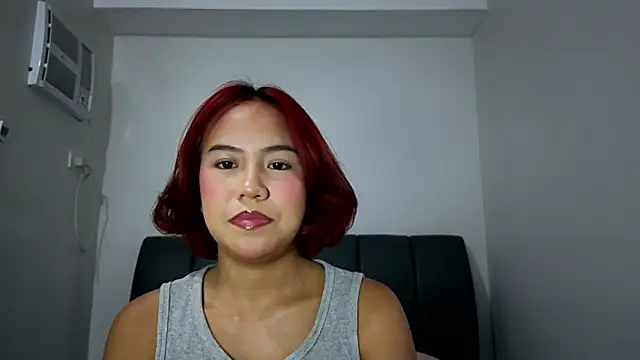 Snapshot of misscutee chatting on May 7, 1:49 pm misscutee online show from May 7, 1:49 pm