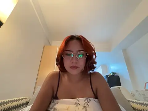 Snapshot of misscutee chatting on June 2, 2:08 pm misscutee online show from June 2, 2:08 pm