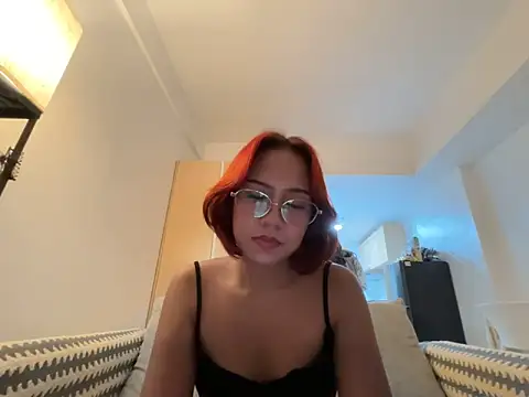 Snapshot of misscutee chatting on June 11, 2:15 pm misscutee online show from June 11, 2:15 pm