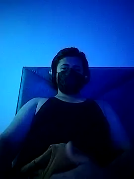 Snapshot of Small_dick_069 chatting on March 24, 2:22 pm Small dick 069 online show from March 24, 2:22 pm