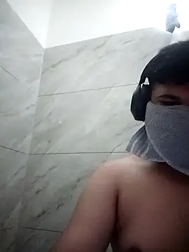 Snapshot of Small_dick_069 chatting on April 3, 8:07 pm Small dick 069 online show from April 3, 8:07 pm