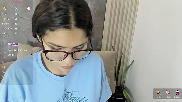 alina sauvage online show from June 2, 12:29 pm
