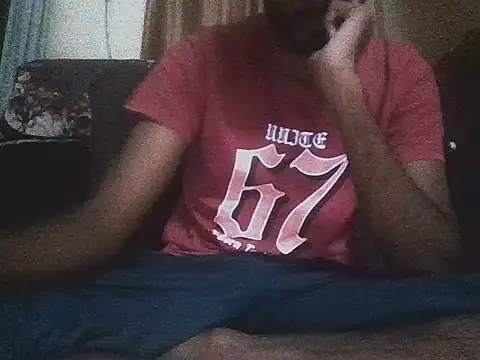 Snapshot of bulls_eye35 chatting on July 5, 5:31 pm bulls eye35 online show from July 5, 5:31 pm