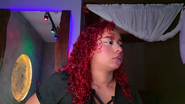 lara curly online show from July 22, 9:56 am