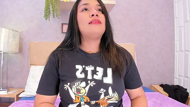 Cloee evans online show from April 23, 11:53 am