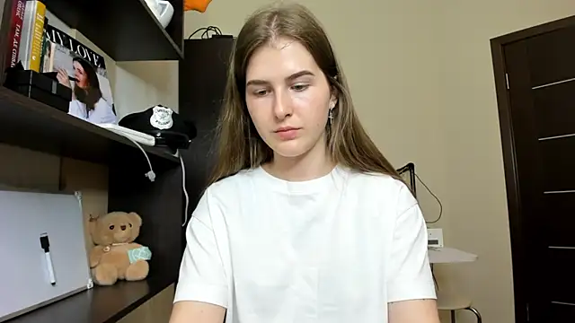 OhMyAlice online show from June 12, 6:07 pm