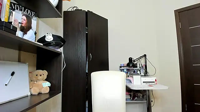 OhMyAlice online show from June 19, 7:39 pm