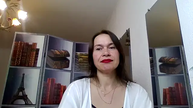 Selena Moo online show from April 30, 8:09 am