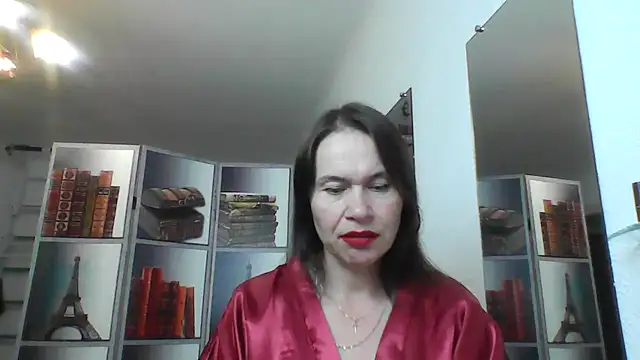 Snapshot of Selena_Moo chatting on June 20, 9:34 am Selena Moo online show from June 20, 9:34 am