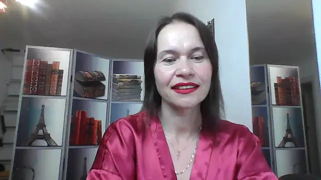 Snapshot of Selena_Moo chatting on June 22, 8:33 am Selena Moo online show from June 22, 8:33 am