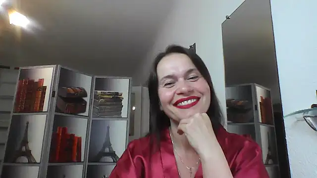 Snapshot of Selena_Moo chatting on June 27, 3:39 pm Selena Moo online show from June 27, 3:39 pm