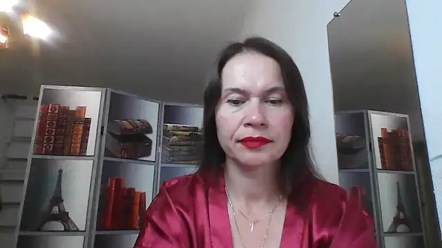 Snapshot of Selena_Moo chatting on June 28, 8:31 am Selena Moo online show from June 28, 8:31 am