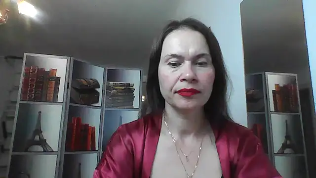 Snapshot of Selena_Moo chatting on July 13, 11:13 am Selena Moo online show from July 13, 11:13 am