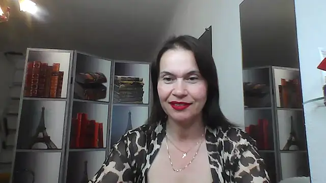 Snapshot of Selena_Moo chatting on July 30, 10:03 am Selena Moo online show from July 30, 10:03 am