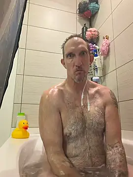 bilateralBKamputee online show from March 20, 5:01 am