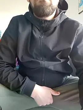 Snapshot of alexyshoww chatting on April 5, 11:51 am alexyshoww online show from April 5, 11:51 am