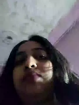 ALIZA FENDY online show from July 13, 1:36 pm