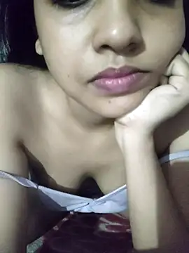 ALIZA FENDY online show from July 27, 4:03 pm