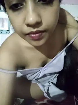 ALIZA FENDY online show from July 28, 8:01 pm