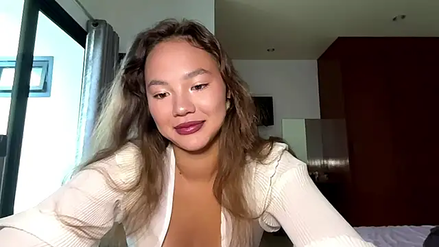kamila 18 french online show from April 21, 5:14 am