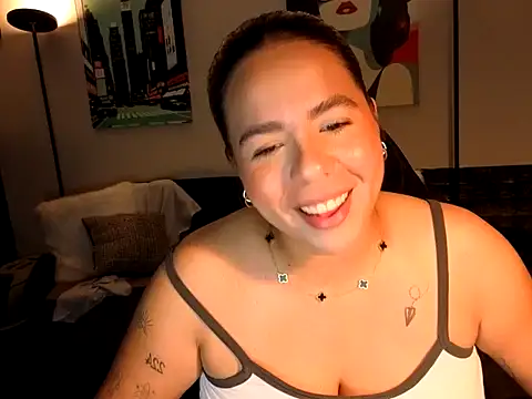 HannaJonns online show from June 6, 12:21 pm