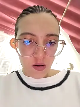 Greta silber26 online show from April 29, 7:31 pm