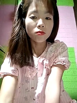 AmyLinee01 online show from April 28, 10:53 am