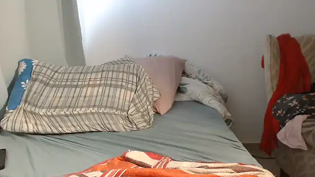 Lucia-boobs online show from June 25, 5:34 am