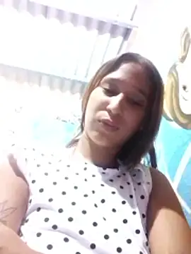 Girls Wild online show from April 7, 6:36 am