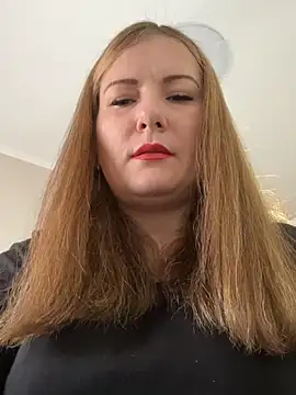 Snapshot of Susan_Wright chatting on June 24, 9:30 am Susan Wright online show from June 24, 9:30 am