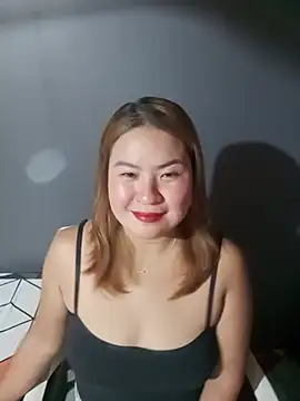 Amazingurlx online show from July 26, 12:12 pm