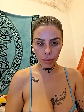 chiquitilla41 online show from April 29, 10:38 pm