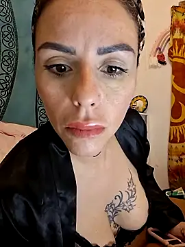 chiquitilla41 online show from May 16, 12:59 pm