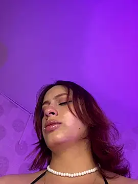 steffmontespink18 online show from June 8, 1:44 pm
