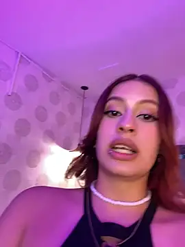 steffmontespink18 online show from July 10, 1:36 pm