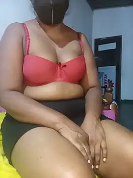 Jayani1978 online show from August 6, 12:12 am