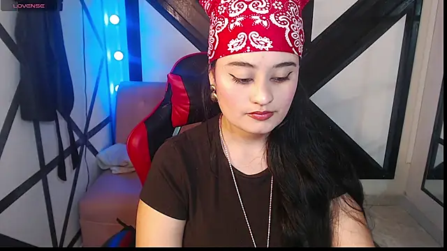 gabriela tm1 online show from June 6, 2:33 pm