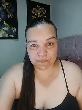 Snapshot of Zuleyka_69 chatting on May 31, 7:04 pm Zuleyka 69 online show from May 31, 7:04 pm