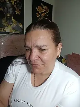 Snapshot of Zuleyka_69 chatting on June 15, 9:28 pm Zuleyka 69 online show from June 15, 9:28 pm