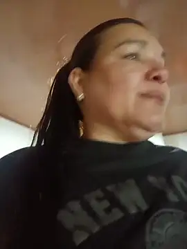Snapshot of Zuleyka_69 chatting on June 18, 9:08 pm Zuleyka 69 online show from June 18, 9:08 pm