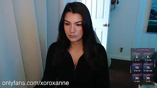 Snapshot of sweetRoxie chatting on June 18, 6:12 pm sweetRoxie online show from June 18, 6:12 pm