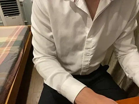 17Komodo online show from August 1, 5:23 pm