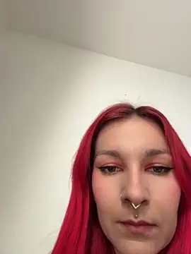 Snapshot of Amelie-RedHoney chatting on May 16, 5:23 pm Amelie-RedHoney online show from May 16, 5:23 pm