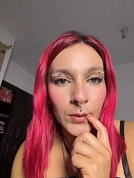 Snapshot of Amelie-RedHoney chatting on May 24, 4:50 am Amelie-RedHoney online show from May 24, 4:50 am